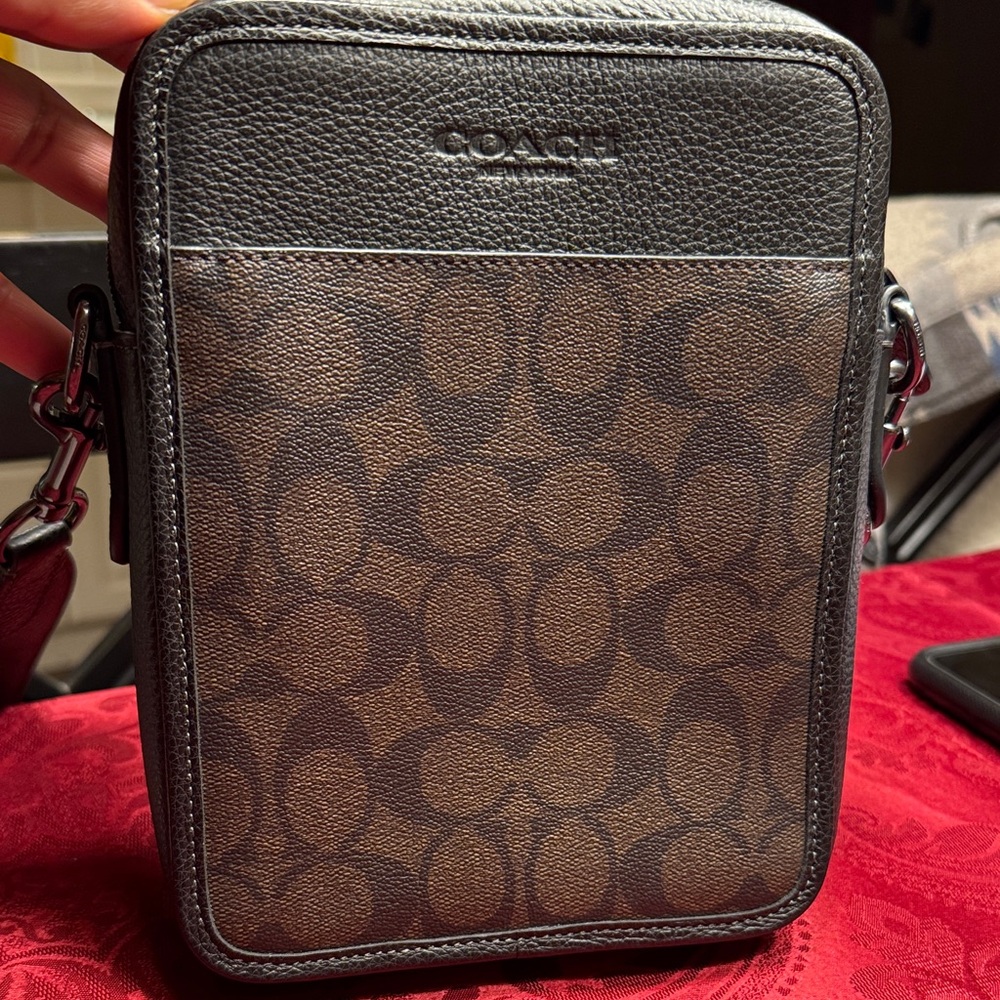 Coach Men's Dark Brown Messenger Bag - Picture 5 of 5